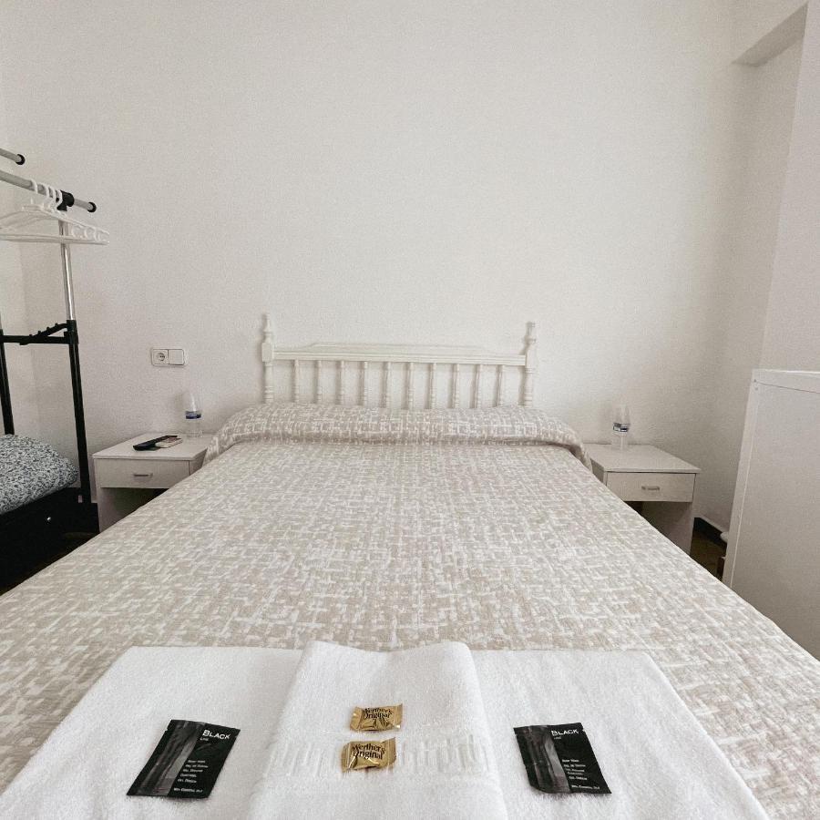 Hostal Monreal San Juan  Zewnętrze zdjęcie